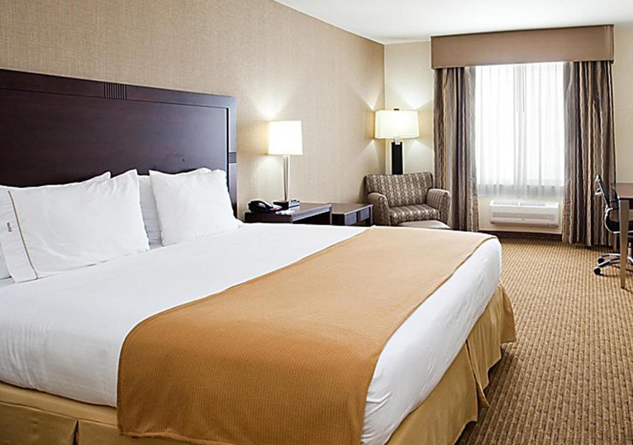 Norwood Inn & Suites Eagan St Paul & Mall Of America Екстер'єр фото